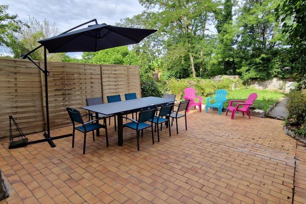 Appartement Dans Maison De Ville - 4 Personnes Oloron-Sainte-Marie Ngoại thất bức ảnh